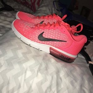 Nike shoes